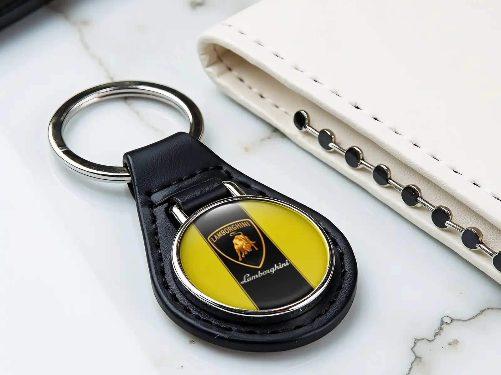 Lamborghini Porte-clé Image Robuste Animal Toucher Prime